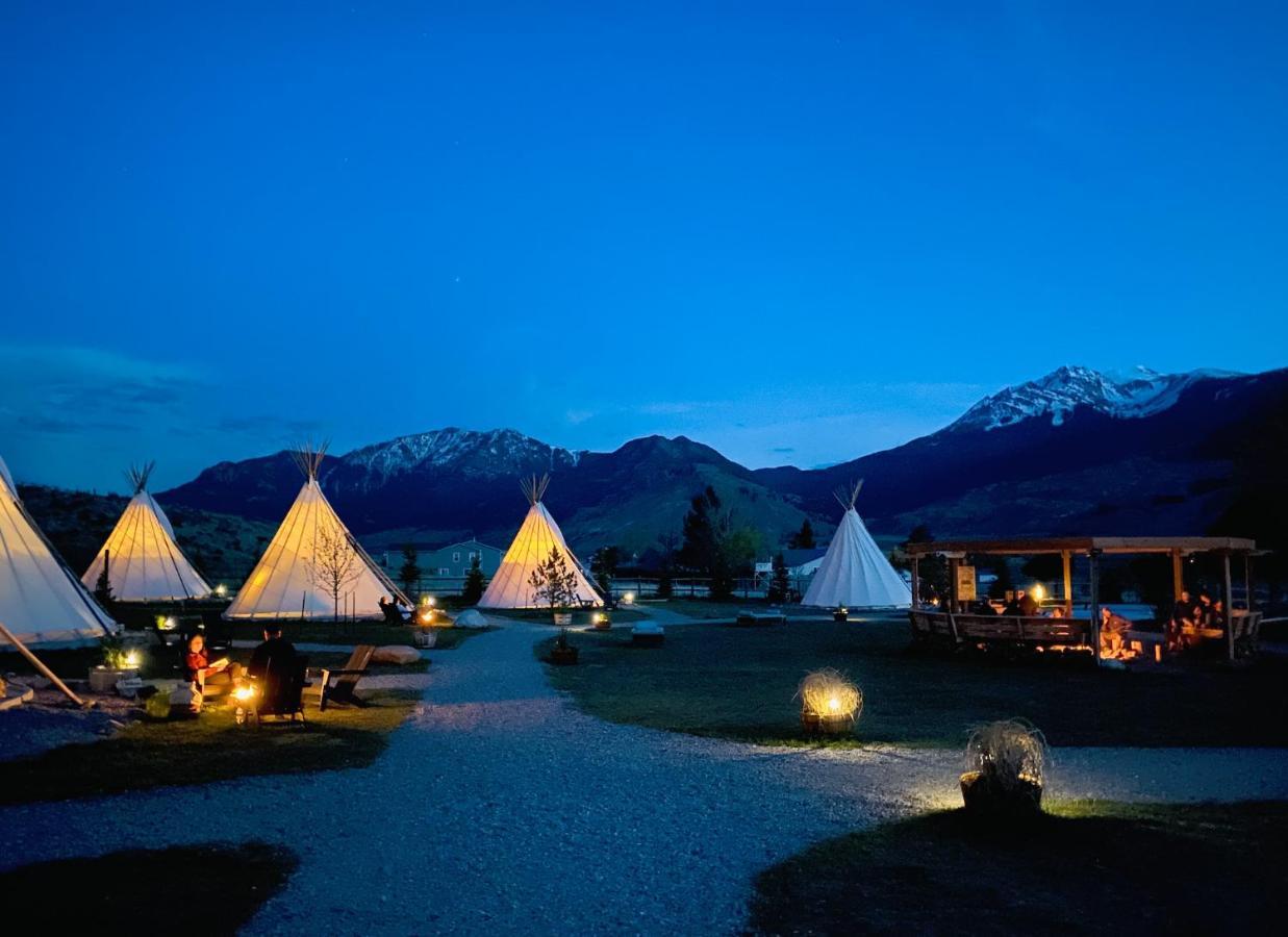 Dreamcatcher Tipi Hotel Gardiner Exteriér fotografie