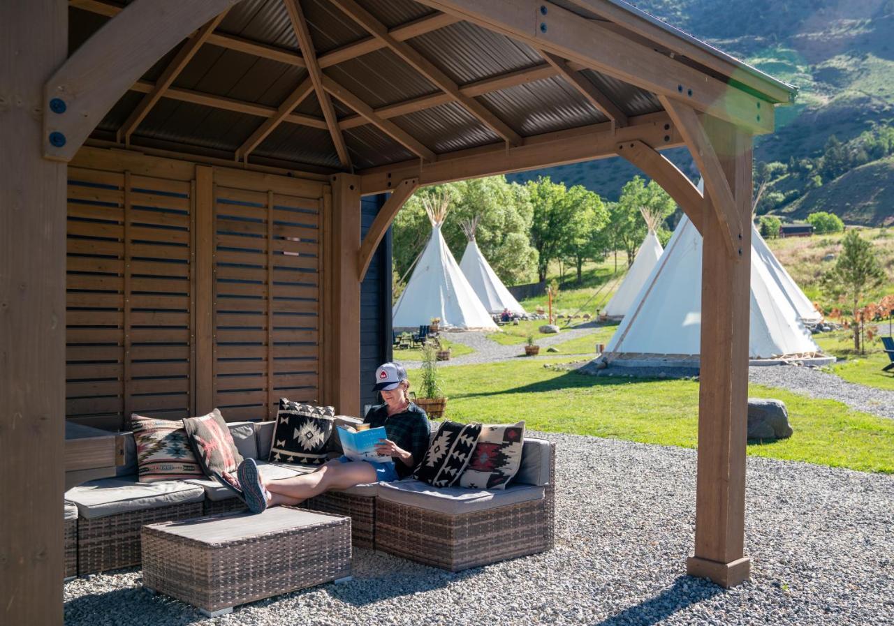 Dreamcatcher Tipi Hotel Gardiner Exteriér fotografie