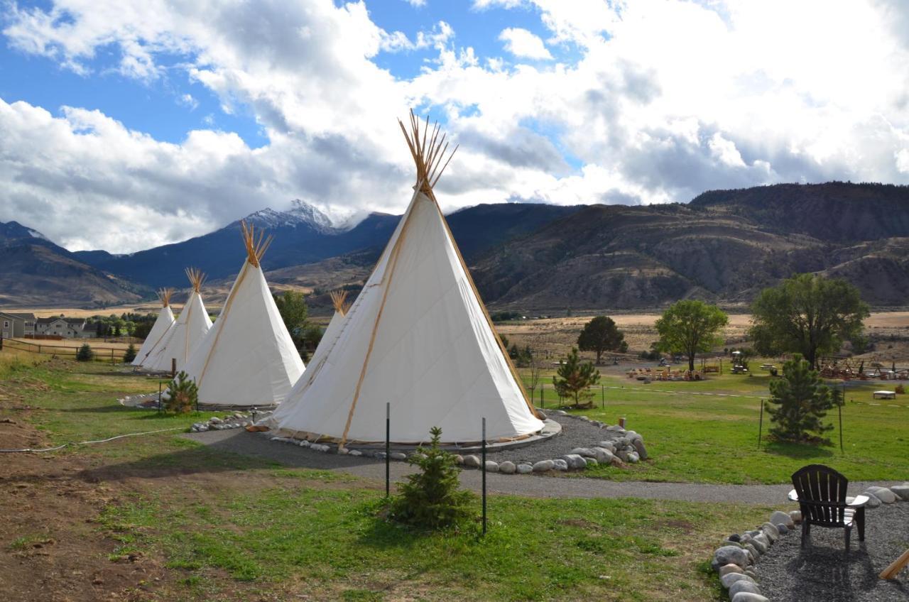 Dreamcatcher Tipi Hotel Gardiner Exteriér fotografie